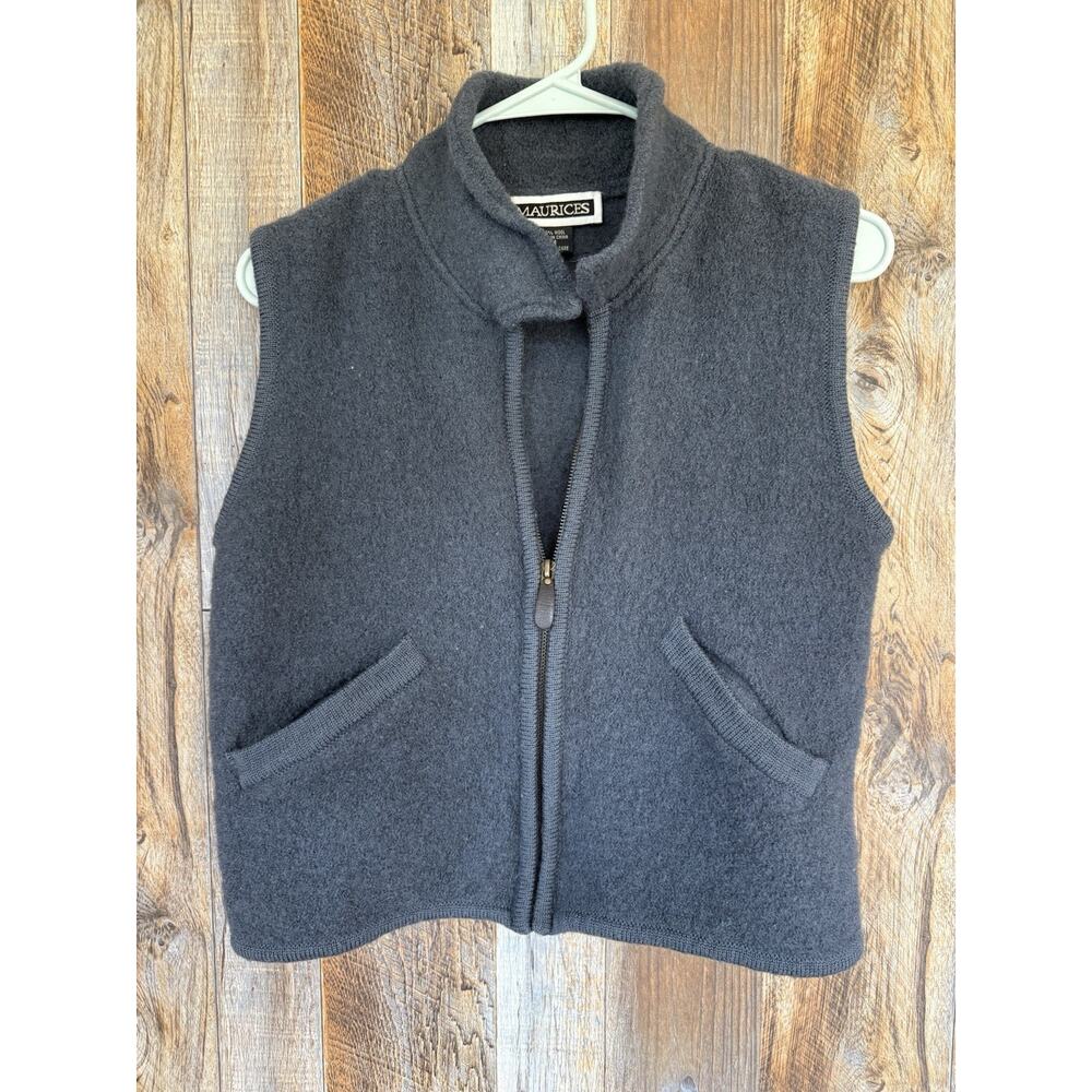 Maurices Gray Fleece Vest Women Zip Up Sleeveless Jacket Pockets Cozy Casual S/M